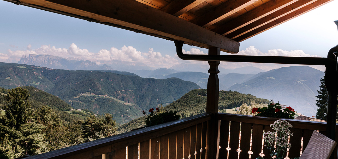 San Genesio Offers Last-Minute Hotel Tschögglbergerhof